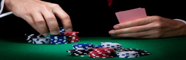 Mengetahui cara menilai kekuatan tangan Anda di poker